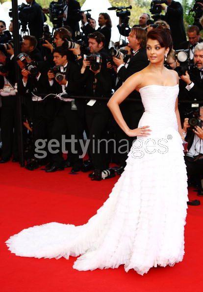[PHOTOS] Aishwarya Rai à l'ouverture du Festival de Cannes 2009