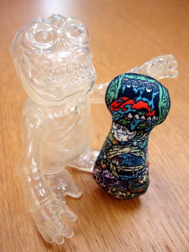 SECRET BASE - E.P. MONSTER CLEAR ></div> ARTOYZ EXCLUSIVE