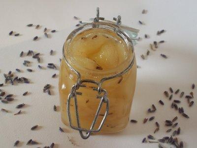 Composta di pere al miele e lavanda