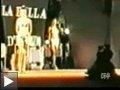 Videos: une miss tombe du podium + Ne jamais se moquer (jeu tv)