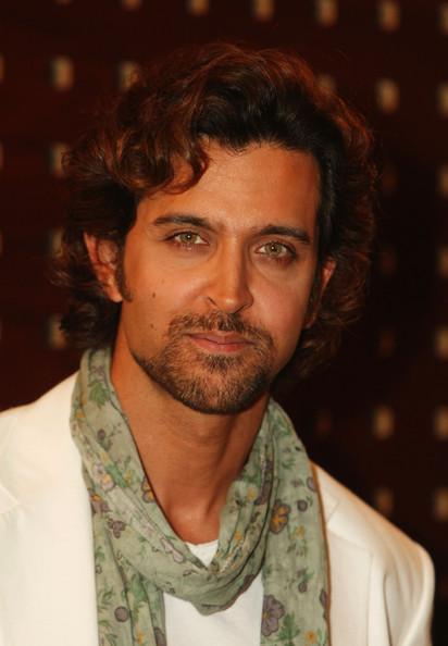 Actor Hrithik Roshan attends the Kites Photocall held at the Majestic Beach during the 62nd International Cannes Film Festival on May 15, 2009 in Cannes, France. (Photo by Kristian Dowling/Getty Images) *** Local Caption *** Hrithik Roshan
