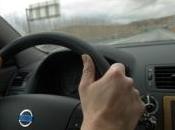 ordinateur bord pour freiner véhicules excès vitesse satellite