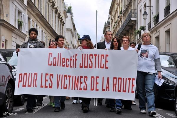 Marche silencieuse du collectif Justice pour les Victimes de la Route.
