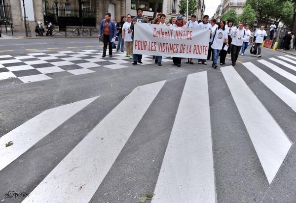 Marche silencieuse du collectif Justice pour les Victimes de la Route.