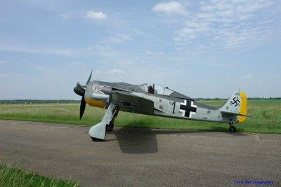 Focke Wulf FW 190 A8/N au point d'attente Focke Wulf FW 190 A8/N au point d'attente