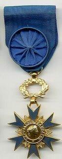 Ordre National du Mérite : Nouvelle tournée de hochets sarkoziens ... mérités ?