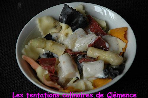 Farfalle aux asperges, magrets de canard, relevés à la basque