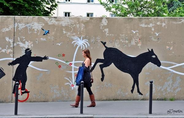 Sur les murs du Carré de Baudouin