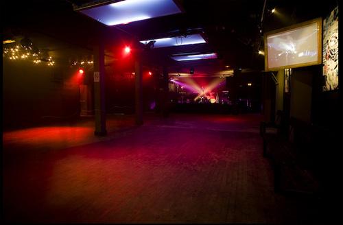 Le Glaz’art, Paris: Multimedia Underground