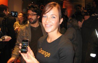 Orange passe la barre du million de clients iPhone