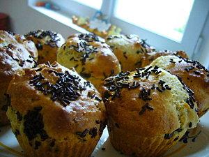 Briochettes express à la poudre d'amandes et aux pépites de chocolat