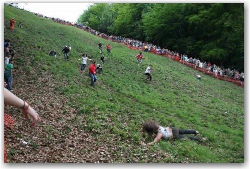 gloucestershire_cheese_rolling