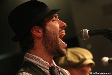 1884_charlie_winston_fnac_bordeaux