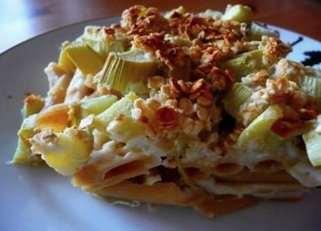 Gratin de Penne à la rhubarbe et aux flocons d’avoine