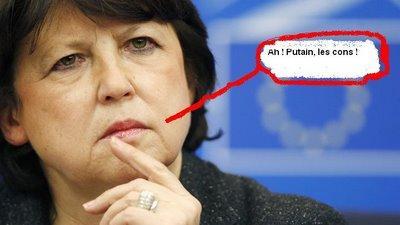 La presse creuse l'écart