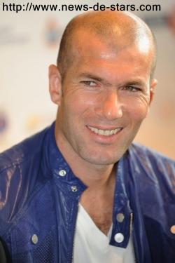 Zinedine Zidane sur les traces de Cantona ?