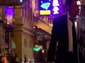 puis Johnny/Johnnie serre vide dans bras… s'égare, comprend pas…