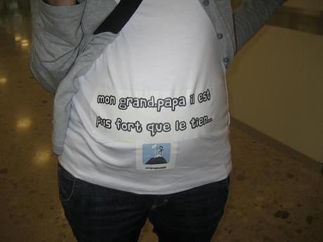 Le ventre de Chlo� Cina, enceinte