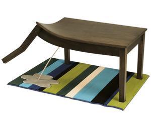 Une table aussi doit faire ses besoins