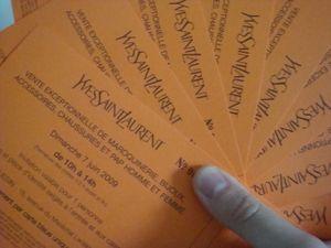 De bonnes cartes en main pour la vente exceptionnelle YSL DSC01675