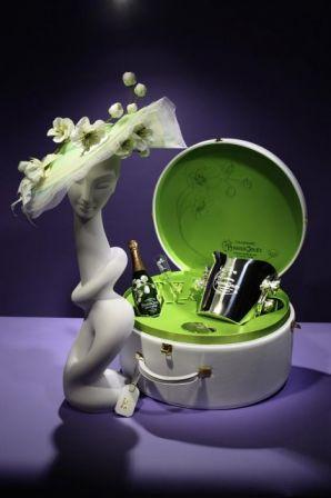 Coup de chapeau à Perrier-Jouët...