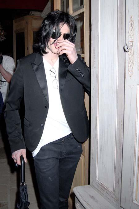 Michael Jackson a peur que son nez… tombe !