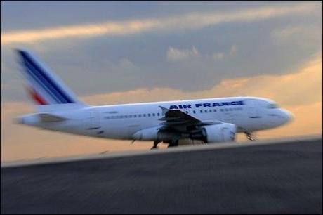 Triangle des Bermudes : Un avion d'Air France disparaît des écrans radars !