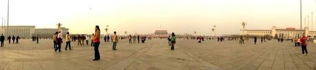 800px-tiananmen_square-180degree