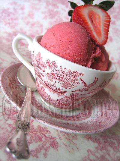 Yogourt glacé à la fraise