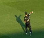 pigeon pendant match cricket