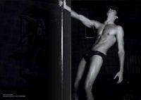 L'Officiel Hommes n°16 avec Jésus Luz - Ray Of Light 42