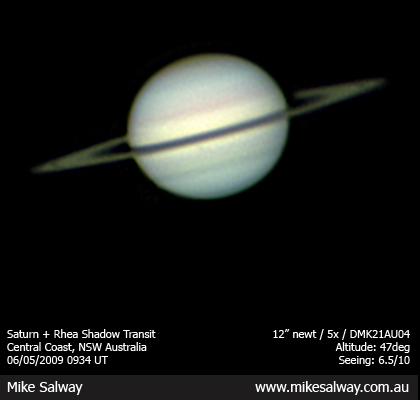 Saturne avec le transit de l’ombre de Rhéa