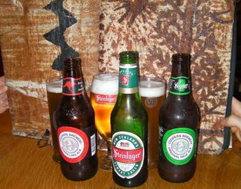 Avec des petites mains tenant les menus derrière ;) Coopers, Steinlager, Coopers