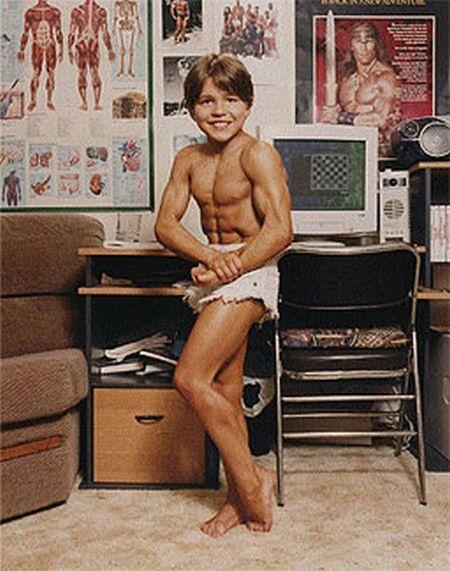 Richard Sandrak enfant bodybuilder