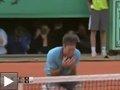 Roland Garros (video): un supporter s'introduit en direct sur le terrain pendant la finale + la balle de match