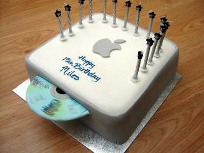 mac_cake.jpg