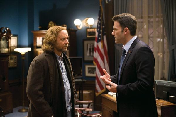 Russell Crowe et Ben Affleck. StudioCanal
