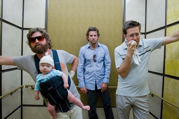 Bradley Cooper, Zach Galifianakis et Ed Helms. Warner Bros. France