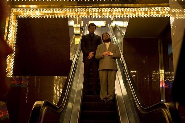 Zach Galifianakis et Bradley Cooper. Warner Bros. France