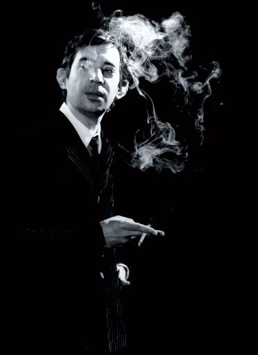 Gainsbourg prend Vie héroïque sur le web