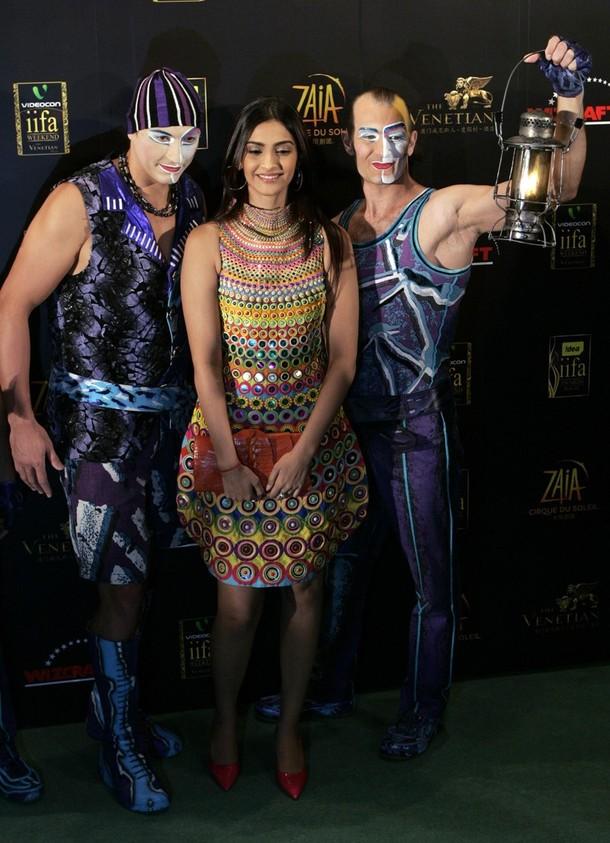 Celebs at the Zaia Cirque Du Soleil Show at IIFA 2009 82589