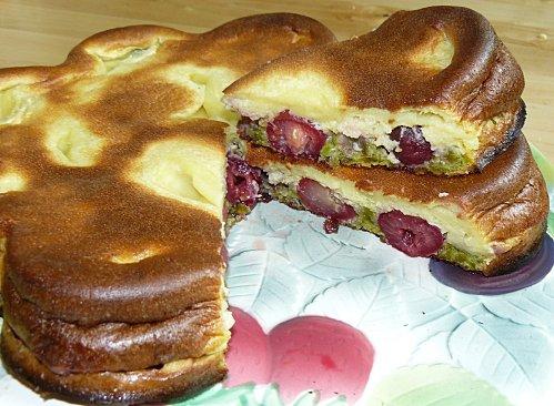 CLAFOUTIS CERISES/PISTACHES