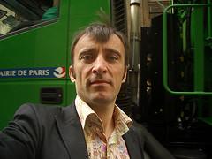 09/06/2009Bruno is very good at guessing background: what...