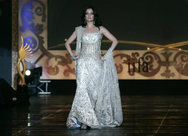 Celebs Walk the Ramp at the Fashion Extravaganza at IIFA 82788