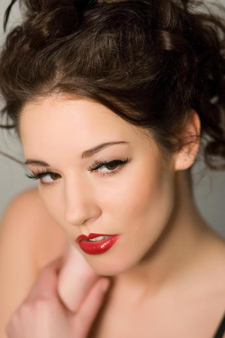 Maquillage et illusions d'optique : paraître plus féminine