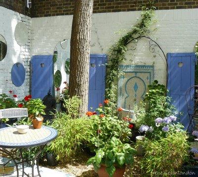 Open square garden, Marococo