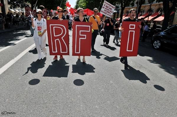 Manifestation contre le plan de départ envisagé à RFI