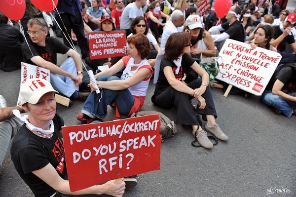 Manifestation contre le plan de départ envisagé à RFI