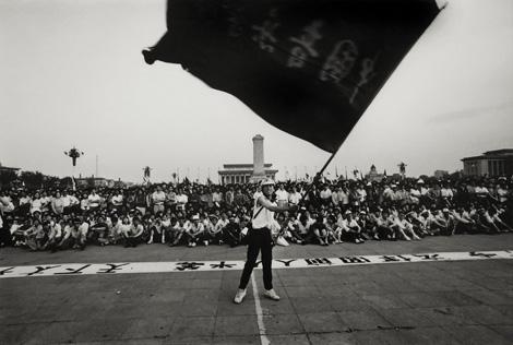 Juin 1989: Une révolte écrasée place Tian’anmen.