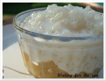 ≈ RIZ AU LAIT À LA VANILLE SUR LIT DE COMPOTE MAISON ≈